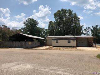 1077 Hwy 61, Jackson, LA 70748