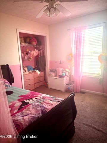 101 Turnberry Dr, Frankfort, KY 40601