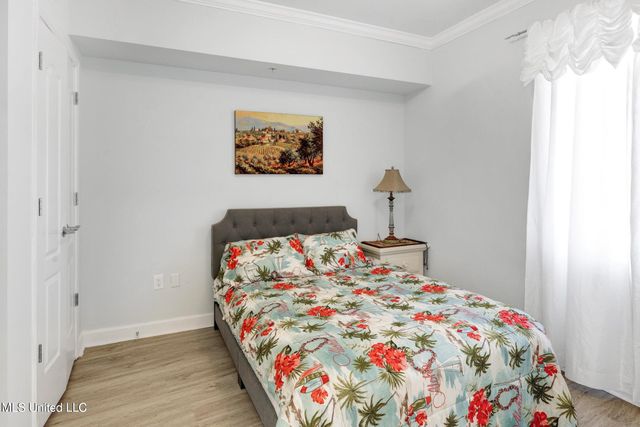 1200 Beach Drive, 1203, Gulfport, MS 39507