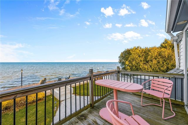 3376 Edgemere Drive, Greece, NY 14612