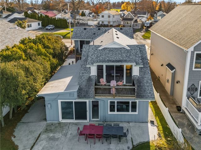 3376 Edgemere Drive, Greece, NY 14612