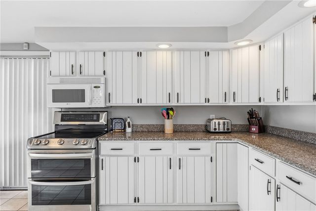 3376 Edgemere Drive, Greece, NY 14612