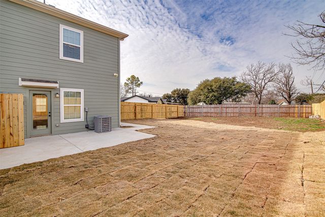 3155 N Glen Garden Drive N 3155, Fort Worth, TX 76119