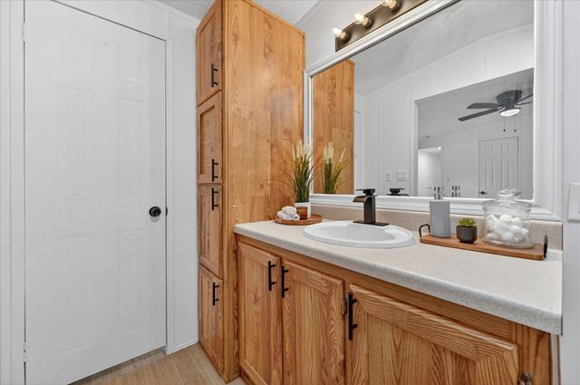 143 White Oak Street, Alvarado, TX 76009
