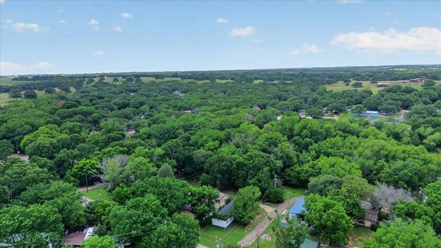 143 White Oak Street, Alvarado, TX 76009