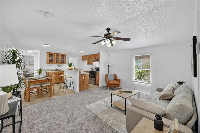 143 White Oak Street, Alvarado, TX 76009