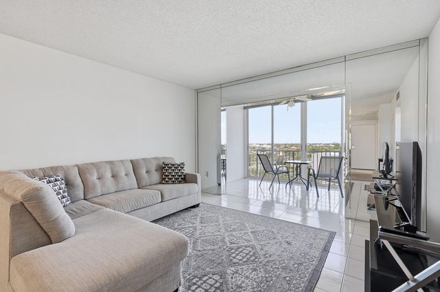 3850 Washington Street 1003, Hollywood, FL 33021