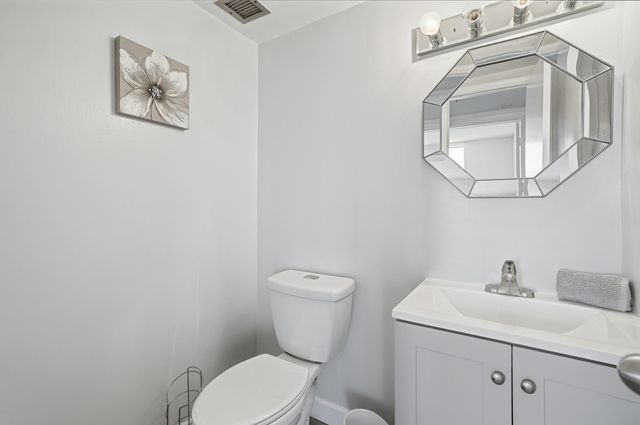 3850 Washington Street 1003, Hollywood, FL 33021