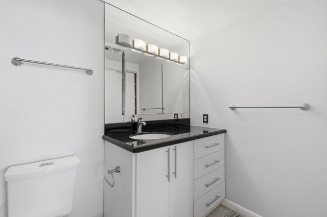 3850 Washington Street 1003, Hollywood, FL 33021