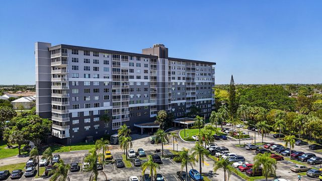 3850 Washington Street 1003, Hollywood, FL 33021