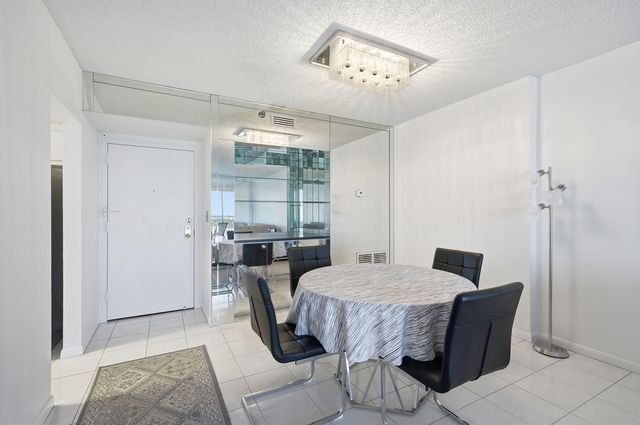 3850 Washington Street 1003, Hollywood, FL 33021