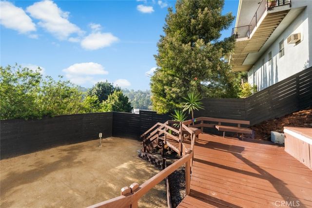 7426 Mulholland Drive, Los Angeles, CA 90046