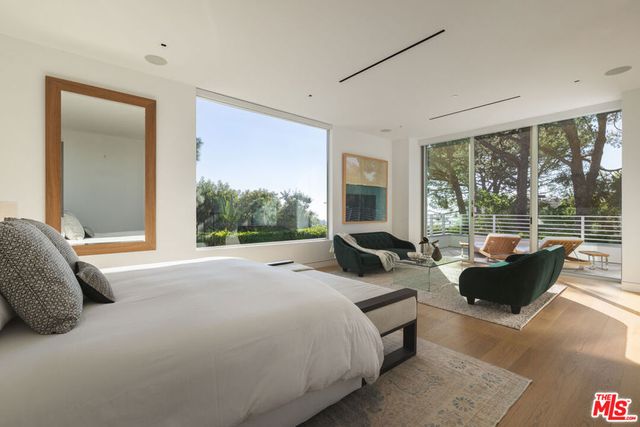 9011 Alto Cedro Drive, Beverly Hills, CA 90210