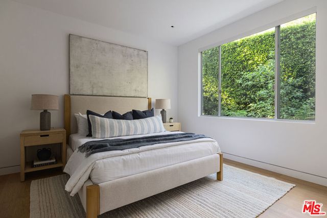 9011 Alto Cedro Drive, Beverly Hills, CA 90210