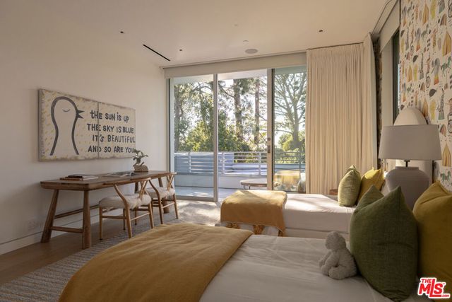 9011 Alto Cedro Drive, Beverly Hills, CA 90210