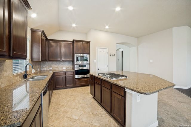 3214 MOTLEY TRL, San Antonio, TX 78253