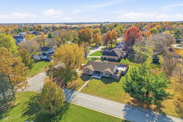 241 Deborah Lane, Whiteland, IN 46184