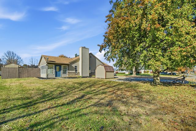 241 Deborah Lane, Whiteland, IN 46184