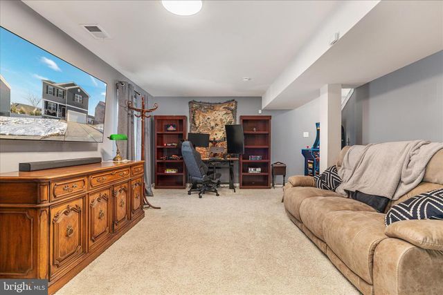 500 WEEKS CT, Berryville, VA 22611