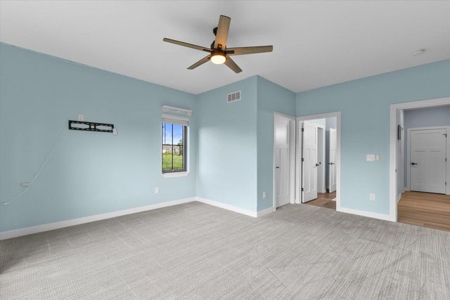 N57W19691 Holly COURT, Menomonee Falls, WI 53051