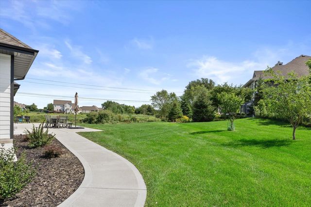 N57W19691 Holly COURT, Menomonee Falls, WI 53051