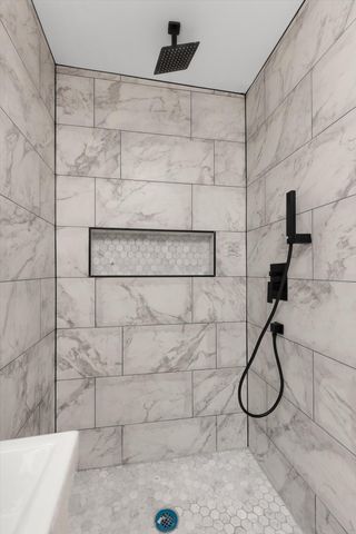 19350 Littlefield Street, Detroit, MI 48235