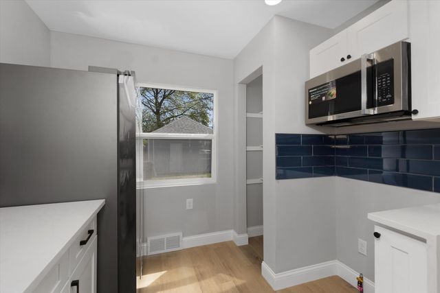 19350 Littlefield Street, Detroit, MI 48235