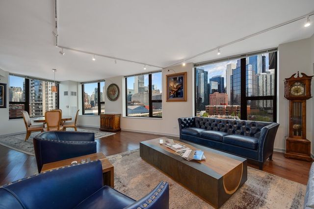 501 N Clinton Street 903, Chicago, IL 60654
