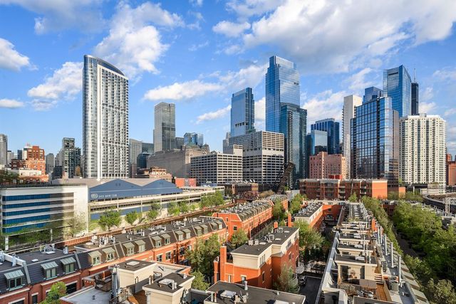 501 N Clinton Street 903, Chicago, IL 60654