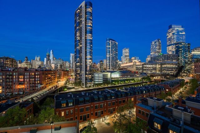 501 N Clinton Street 903, Chicago, IL 60654