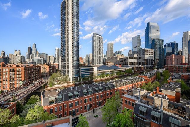 501 N Clinton Street 903, Chicago, IL 60654