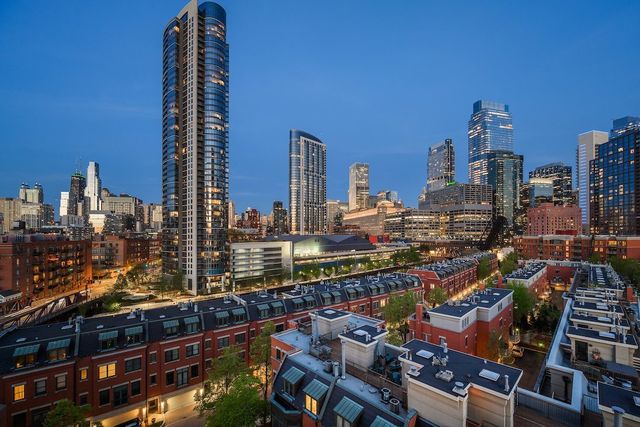 501 N Clinton Street 903, Chicago, IL 60654