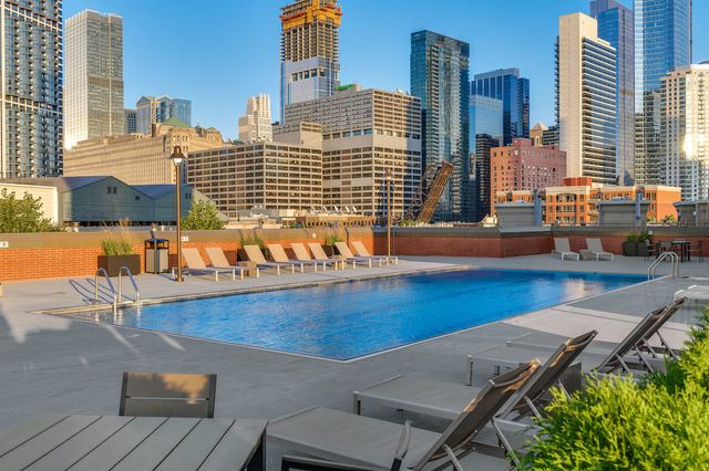501 N Clinton Street 903, Chicago, IL 60654