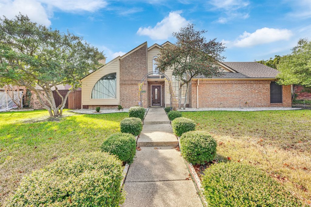 3410 Ridge Oak Drive, Garland, TX 75044