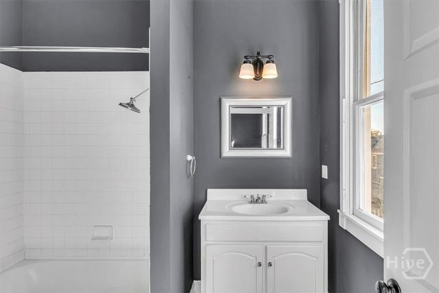 522 Nicoll Street, Savannah, GA 31401