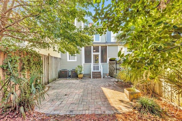 522 Nicoll Street, Savannah, GA 31401