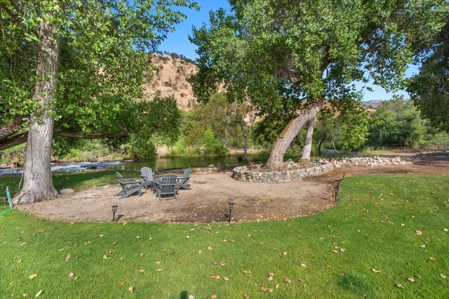 40863 Sierra Drive D, Three Rivers, CA 93271