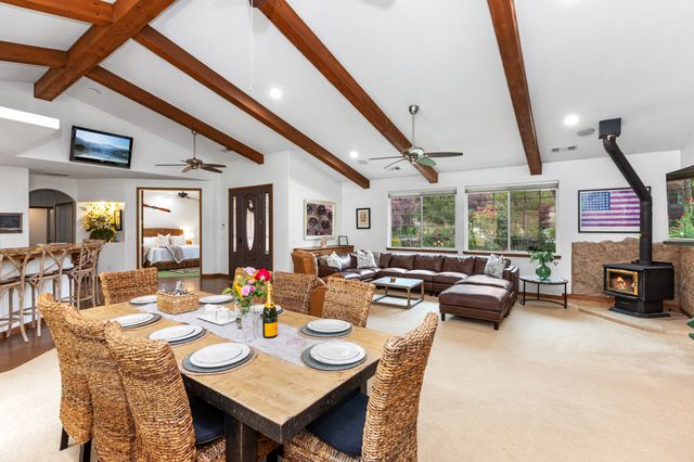 40863 Sierra Drive D, Three Rivers, CA 93271