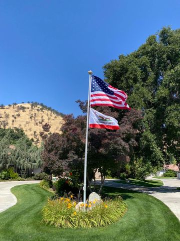 40863 Sierra Drive D, Three Rivers, CA 93271