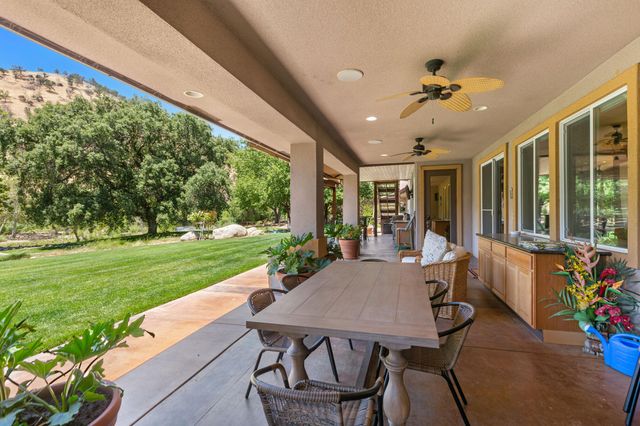 40863 Sierra Drive D, Three Rivers, CA 93271