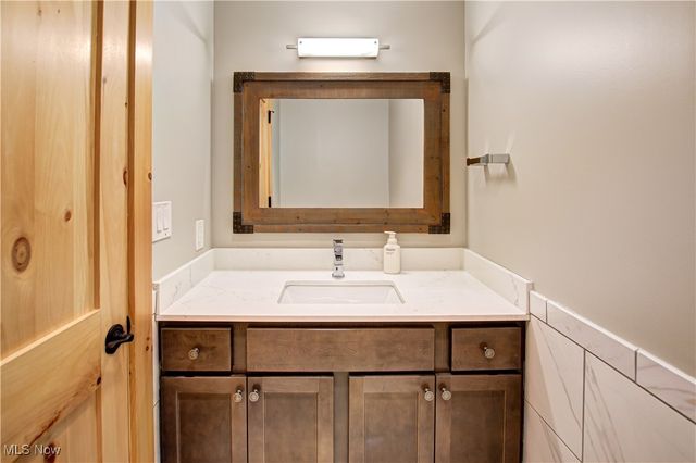 425 W Lakeside Avenue 601, Cleveland, OH 44113