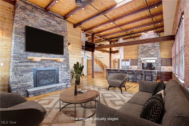 425 W Lakeside Avenue 601, Cleveland, OH 44113