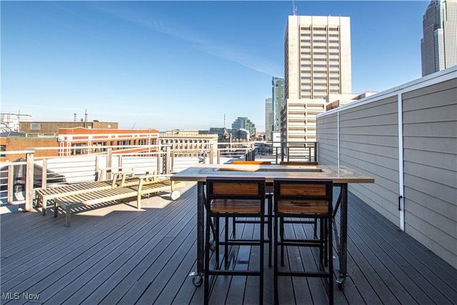 425 W Lakeside Avenue 601, Cleveland, OH 44113