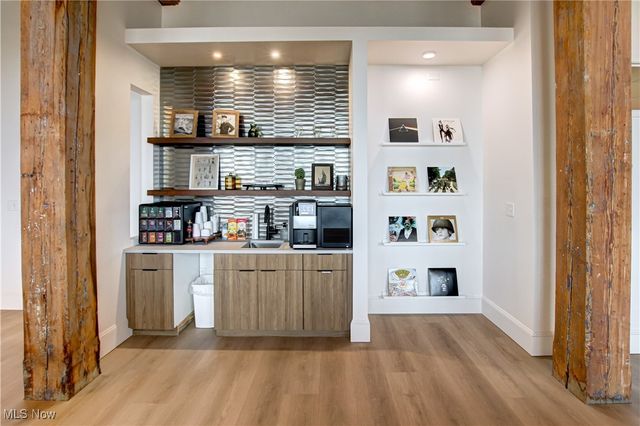 425 W Lakeside Avenue 601, Cleveland, OH 44113