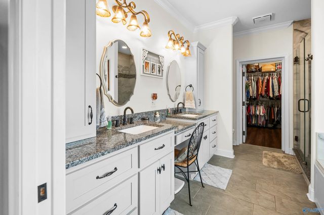 17338 Noble Circle, Athens, AL 35611