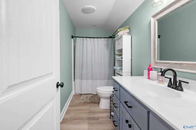 17338 Noble Circle, Athens, AL 35611