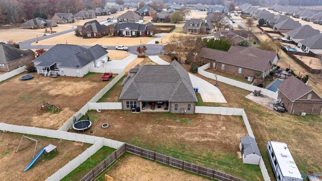 17338 Noble Circle, Athens, AL 35611