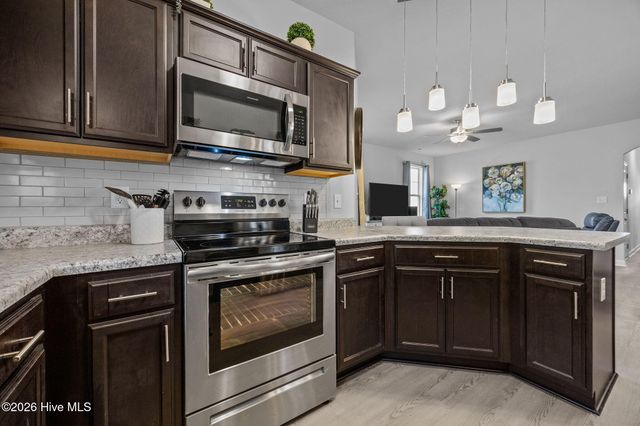 308 Otis Cove, Jacksonville, NC 28546