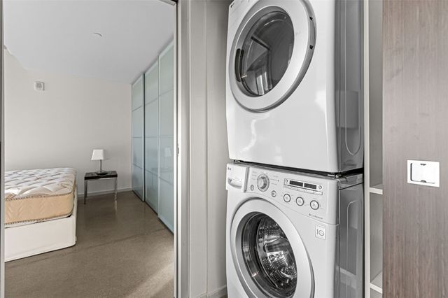 201 E Washington Street 501, Iowa City, IA 52240