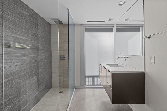 201 E Washington Street 501, Iowa City, IA 52240